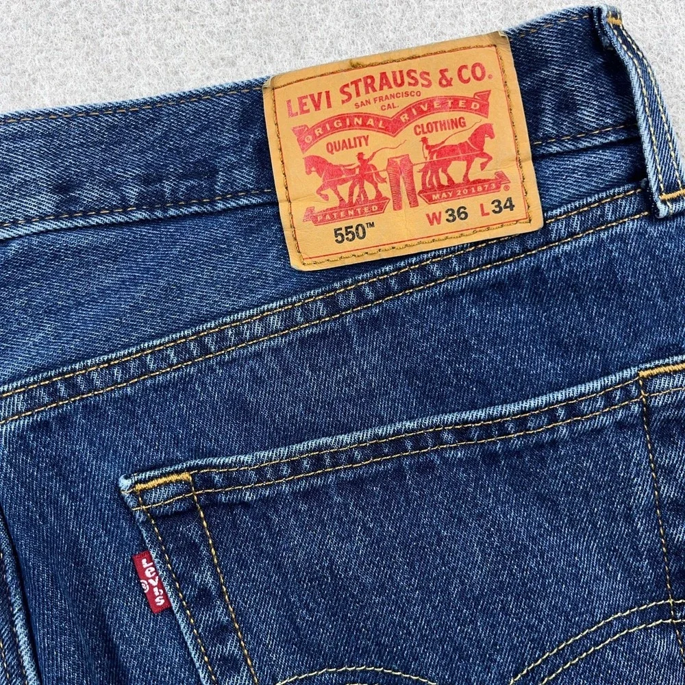 Levis 550 Jeans Men 36x34 Relaxed Fit Straight Leg Med Wash Pants Baggy Work A67